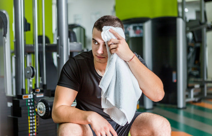 How to Prevent Men's Gym Clothes From Smelling?